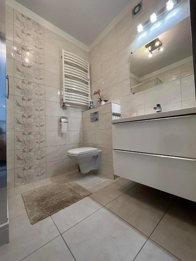 Apartament Premium Miodowy Dom Apartment Kołobrzeg Exterior foto